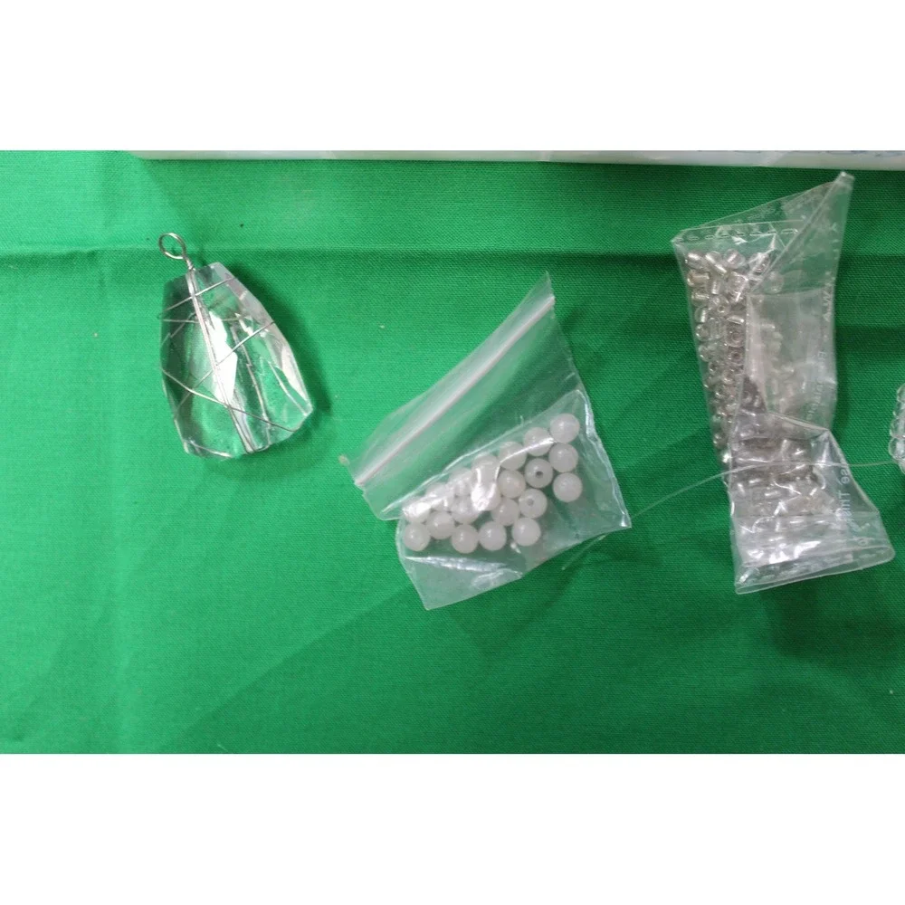Vintage Clear Bead Assortment, Jewelry Making Supplies (2.6 lbs)